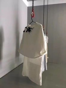 織夢(mèng)申城 中國(guó)美術(shù)學(xué)院上海設(shè)計(jì)學(xué)院時(shí)尚產(chǎn)品設(shè)計(jì)系2017屆服裝與服飾設(shè)計(jì)專業(yè)畢業(yè)設(shè)計(jì)展紀(jì)實(shí)